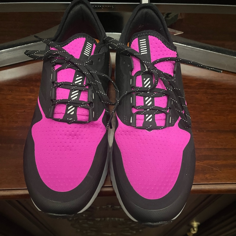 Stylish Pink and Black Women's Sneakers